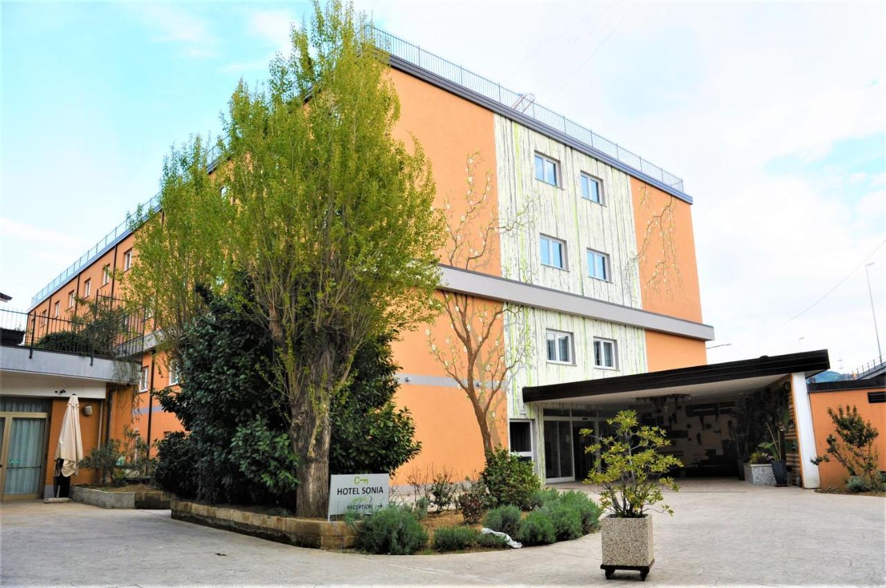 Hotel Sonia Aquilinia Экстерьер фото