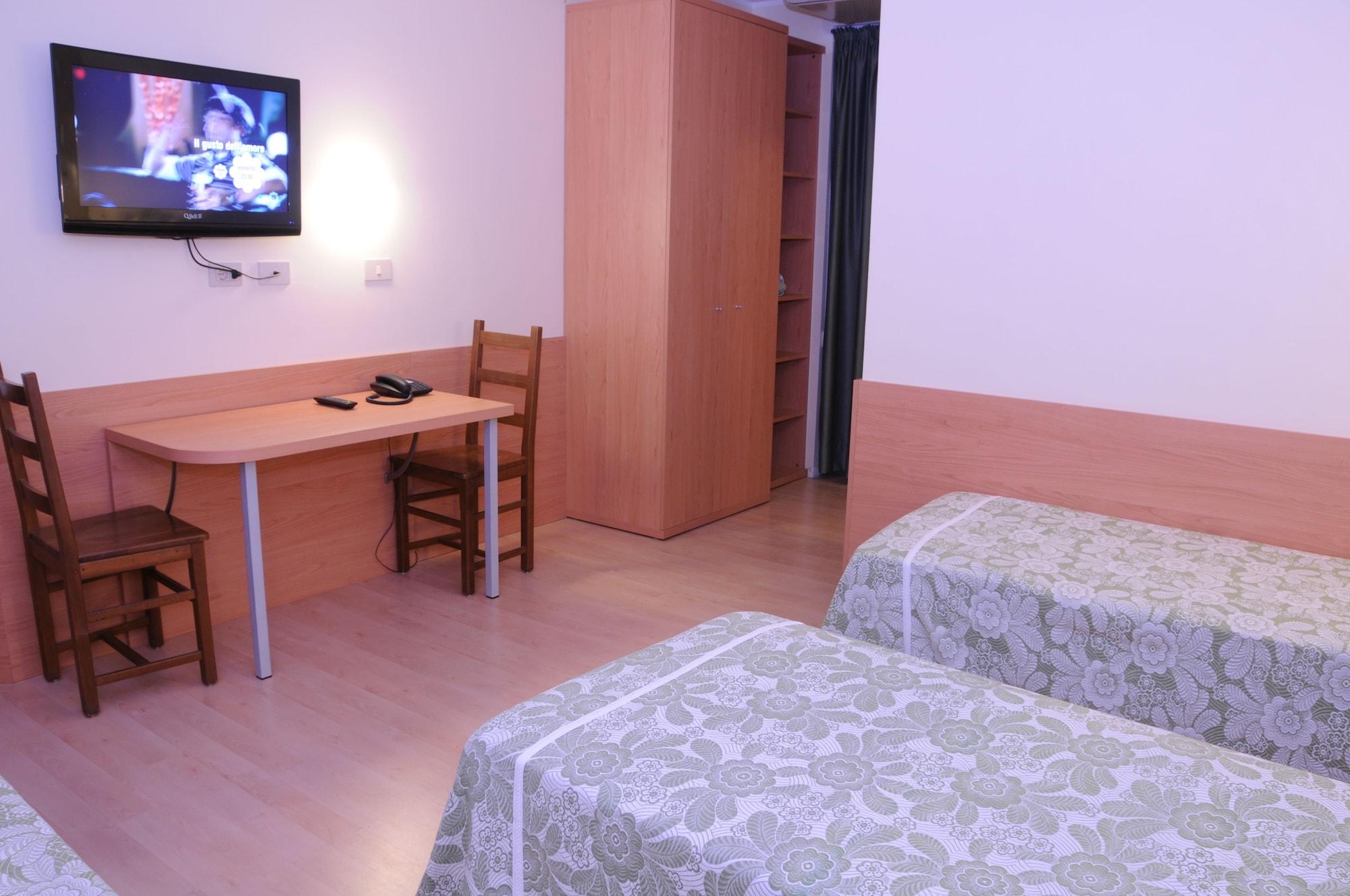 Hotel Sonia Aquilinia Экстерьер фото