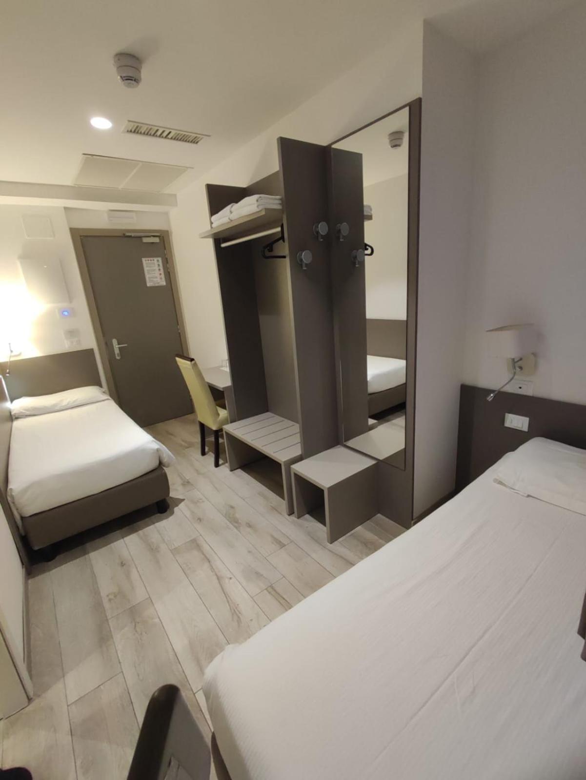 Hotel Sonia Aquilinia Экстерьер фото