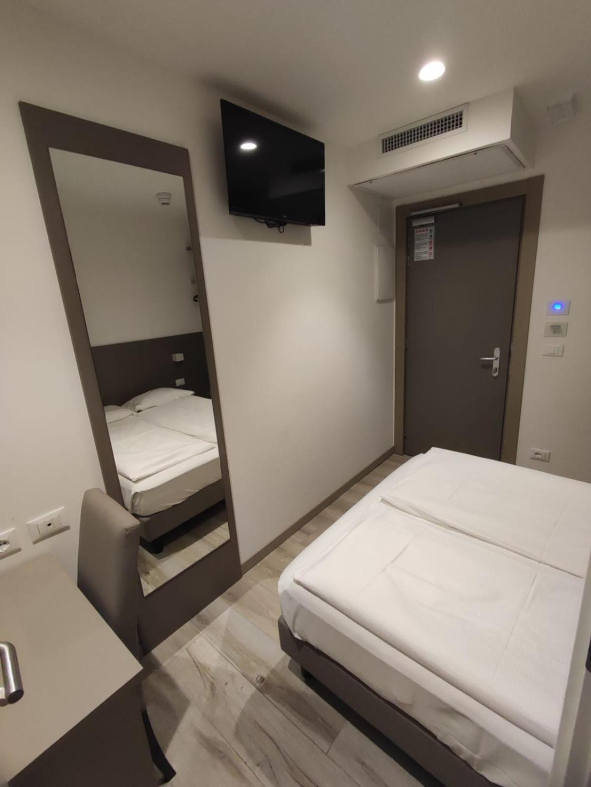 Hotel Sonia Aquilinia Экстерьер фото