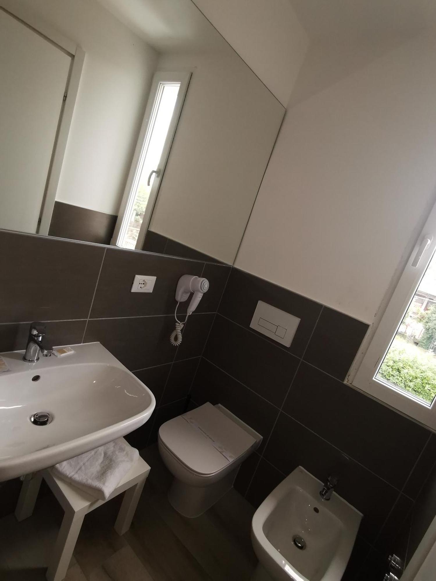 Hotel Sonia Aquilinia Экстерьер фото