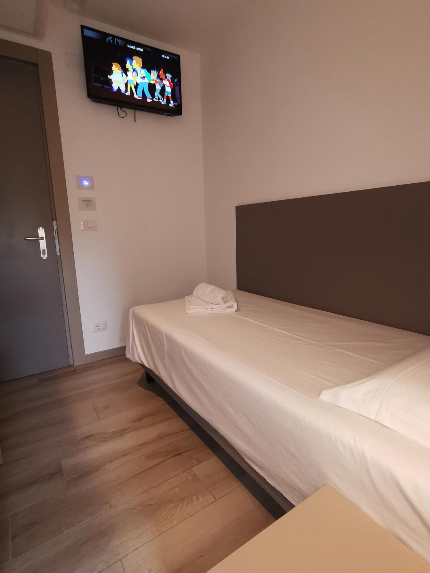 Hotel Sonia Aquilinia Экстерьер фото