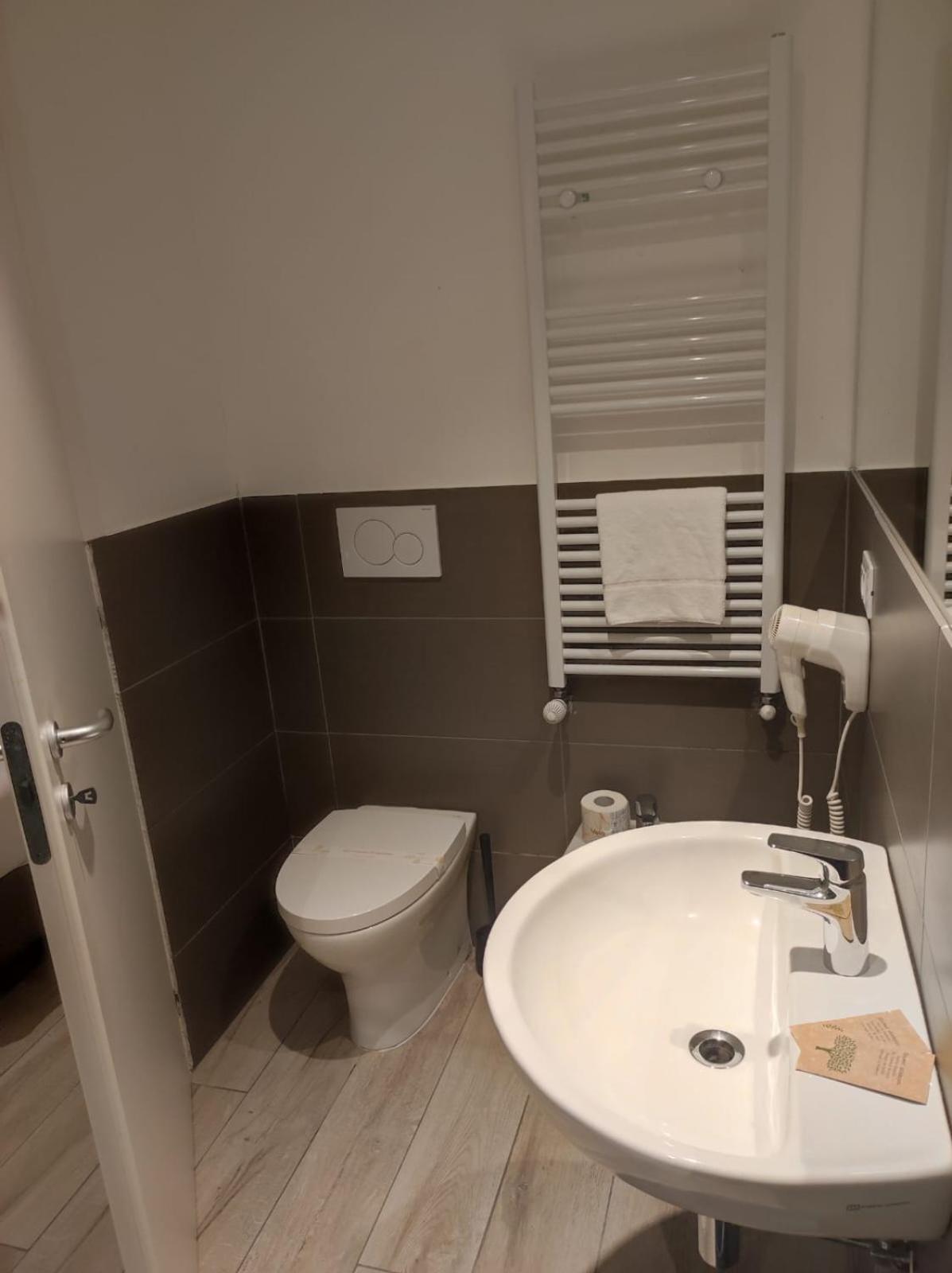 Hotel Sonia Aquilinia Экстерьер фото