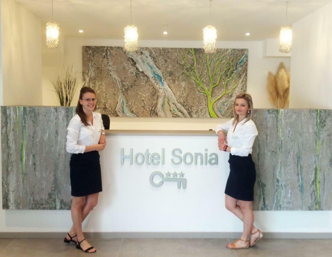 Hotel Sonia Aquilinia Экстерьер фото