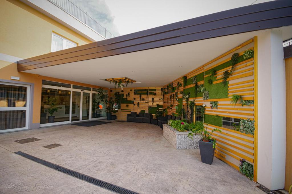 Hotel Sonia Aquilinia Экстерьер фото