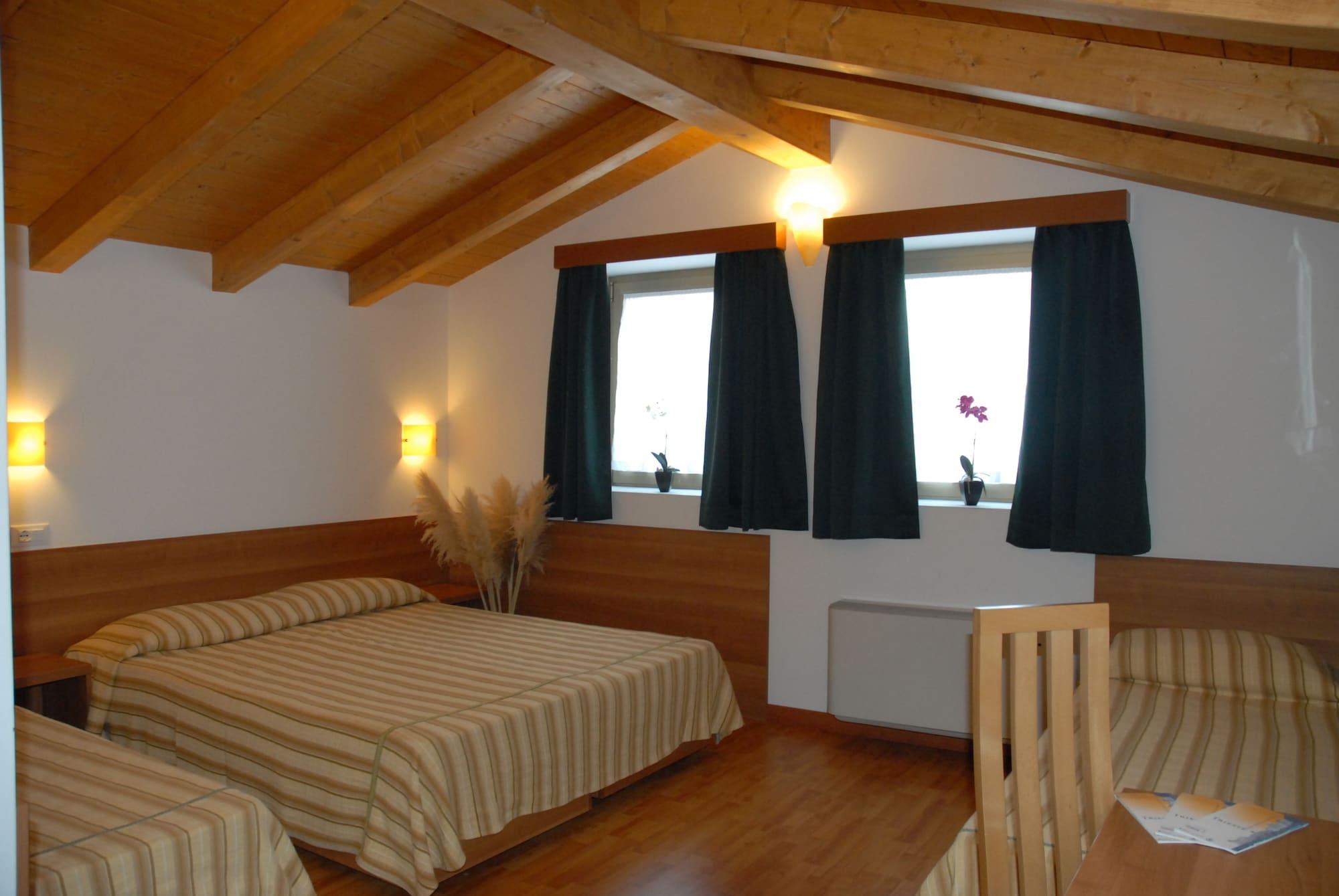 Hotel Sonia Aquilinia Экстерьер фото