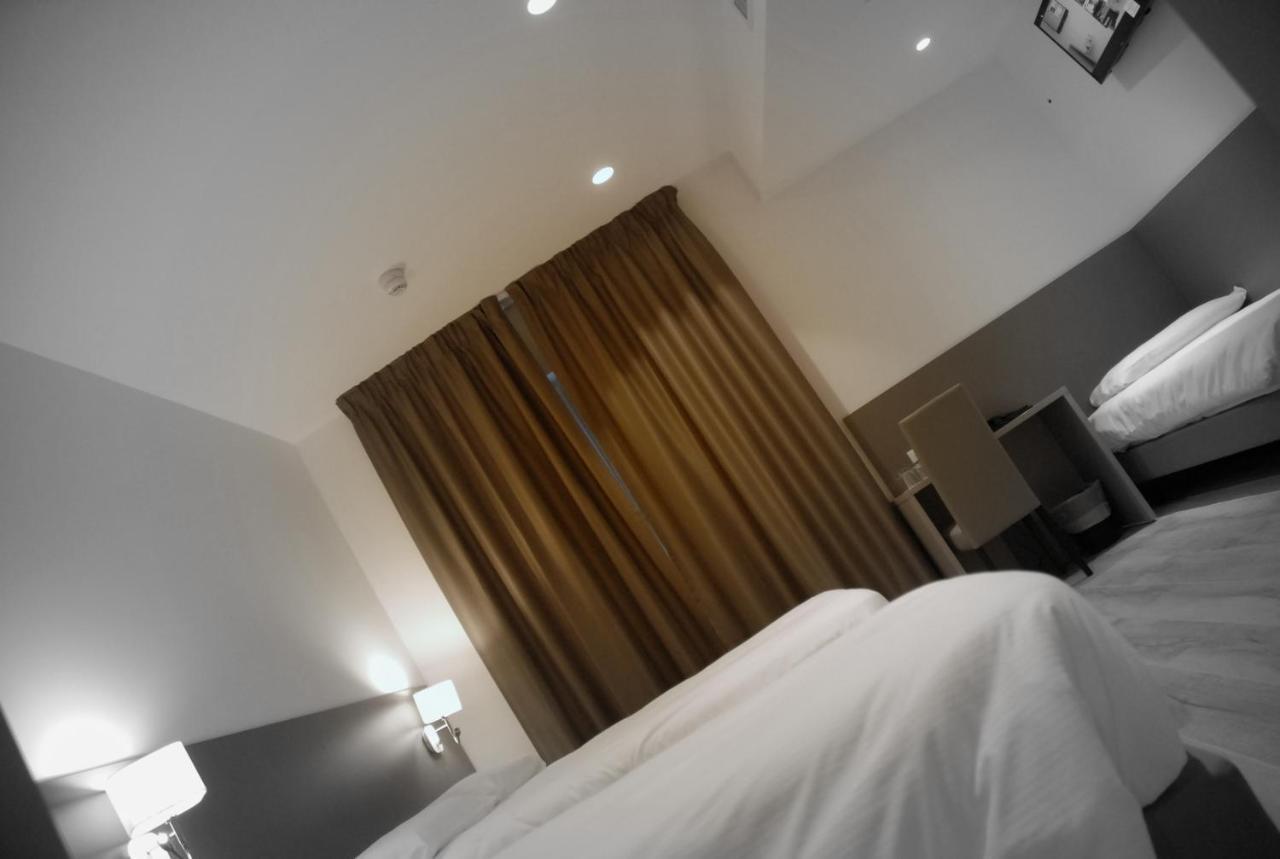 Hotel Sonia Aquilinia Экстерьер фото